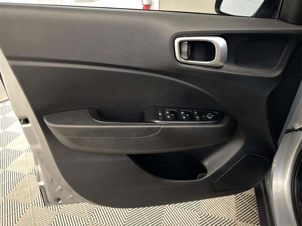 used 2021 Hyundai Venue car, priced at $15,900
