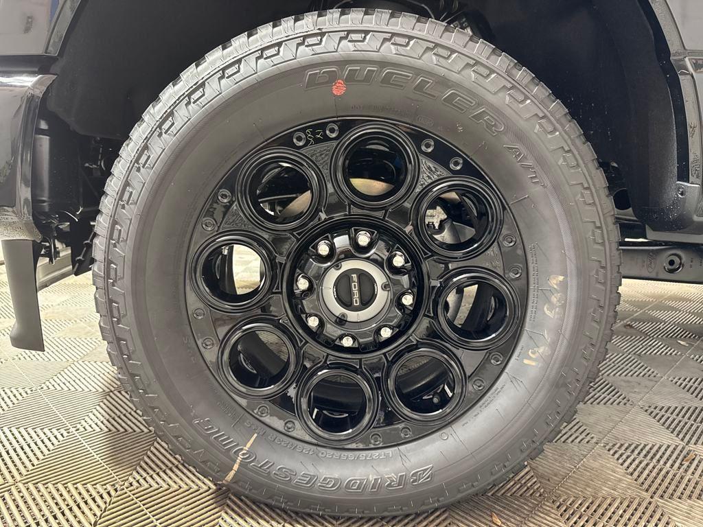 new 2025 Ford F-250 car, priced at $87,094