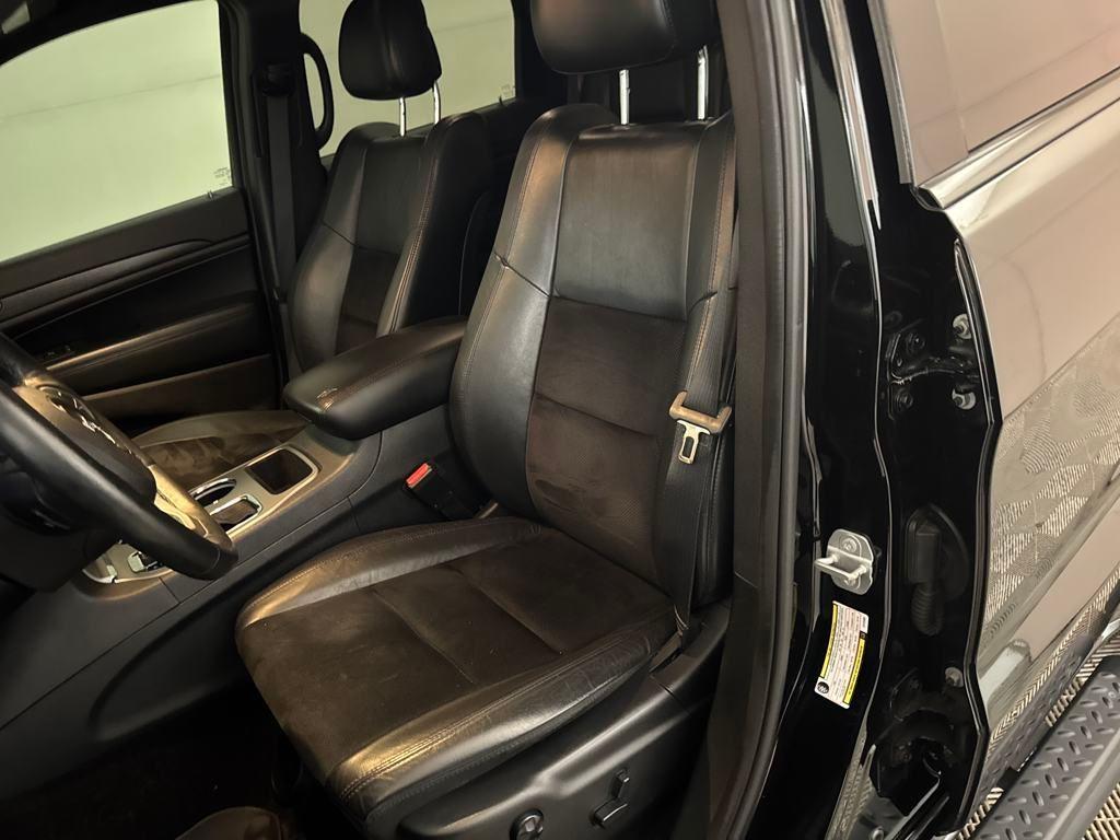 used 2018 Jeep Grand Cherokee car, priced at $19,500