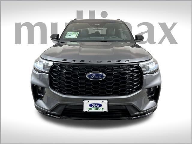 new 2025 Ford Explorer car, priced at $43,560