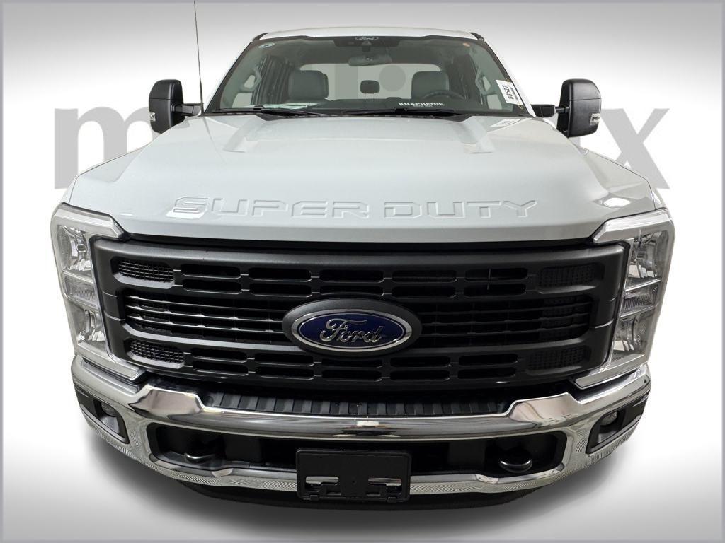 new 2025 Ford F-250 car, priced at $59,968