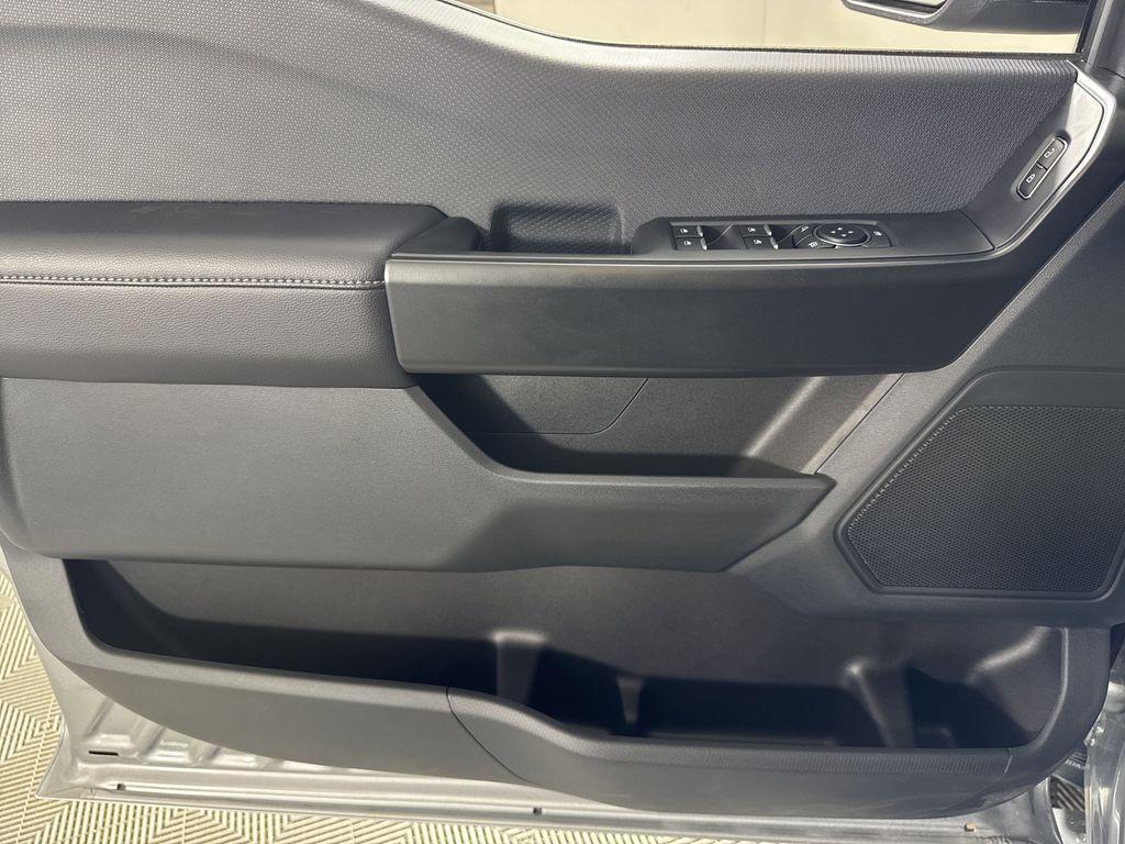 new 2025 Ford F-150 car, priced at $48,334