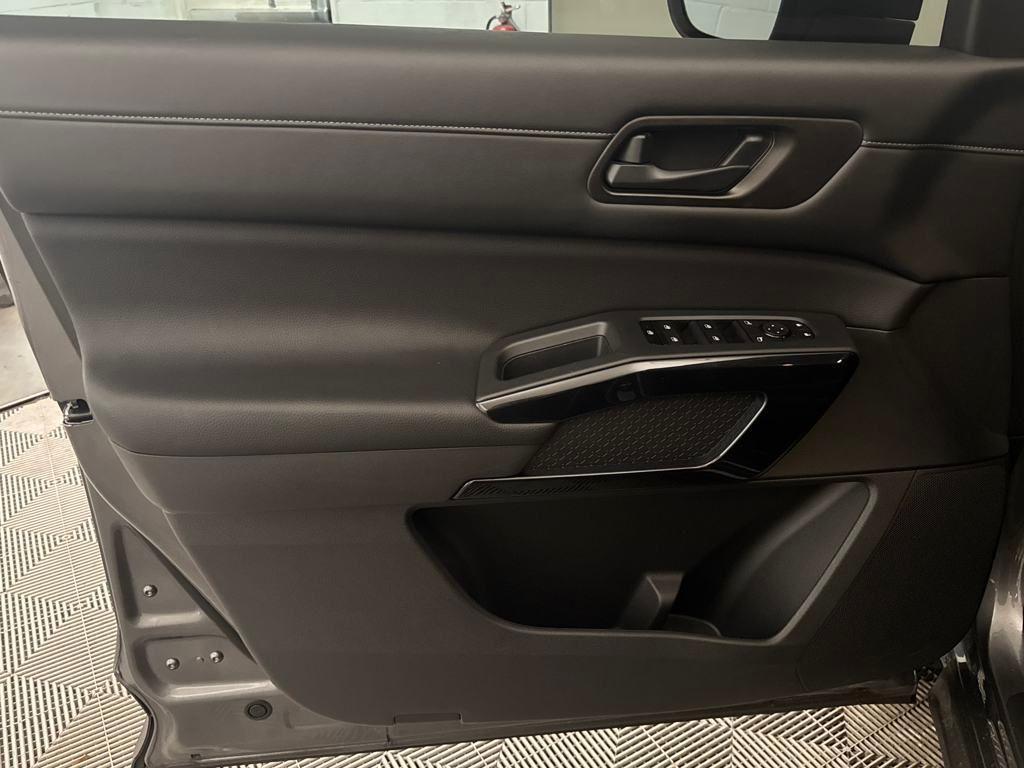 used 2024 Nissan Pathfinder car, priced at $30,500