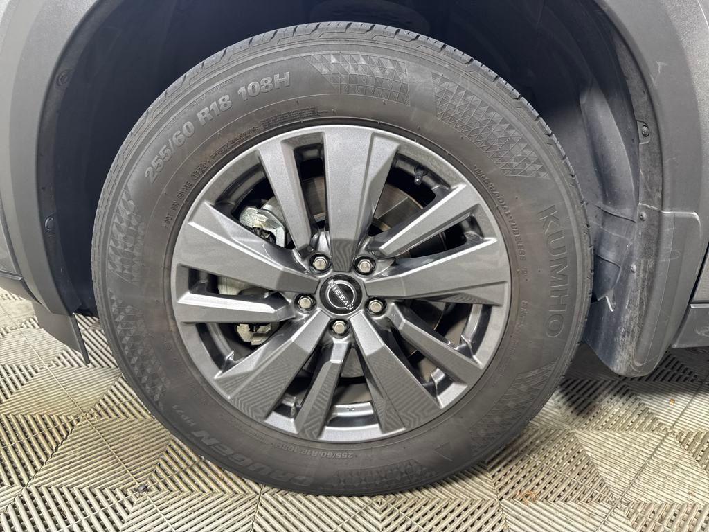 used 2024 Nissan Pathfinder car, priced at $30,500