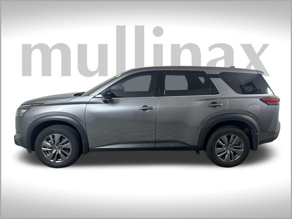 used 2024 Nissan Pathfinder car, priced at $30,500