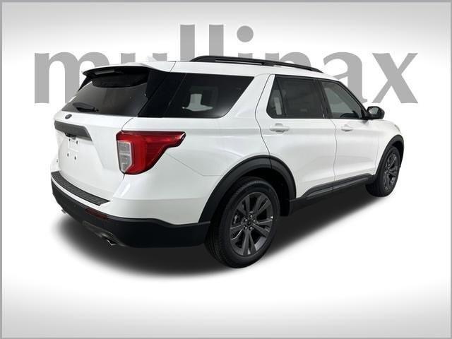 new 2024 Ford Explorer car, priced at $42,201