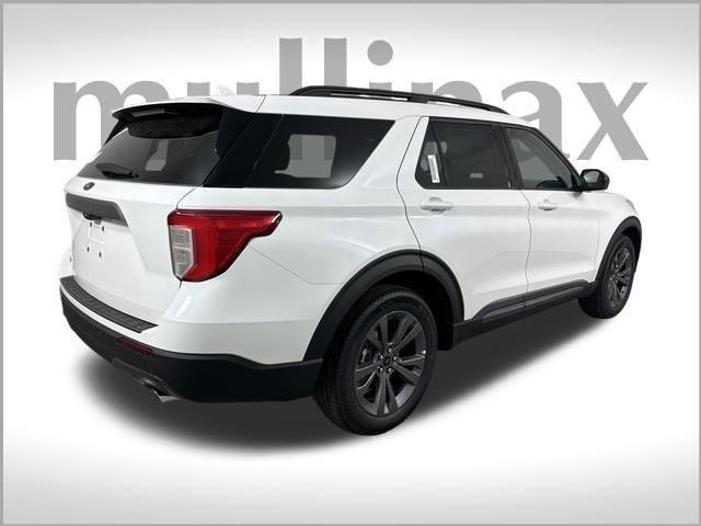 new 2024 Ford Explorer car, priced at $41,701