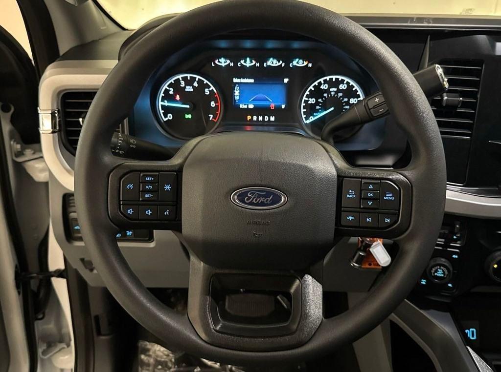 new 2025 Ford F-250 car, priced at $60,900