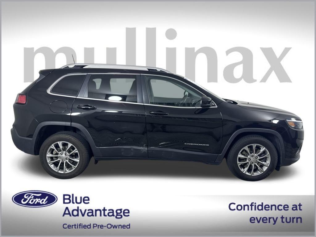 used 2020 Jeep Cherokee car, priced at $14,901