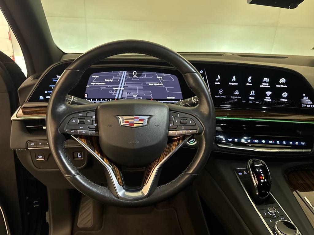 used 2021 Cadillac Escalade ESV car, priced at $44,500