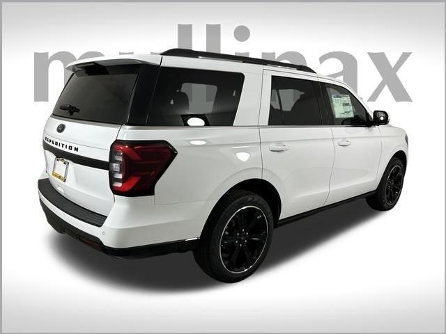 new 2024 Ford Expedition car, priced at $67,444