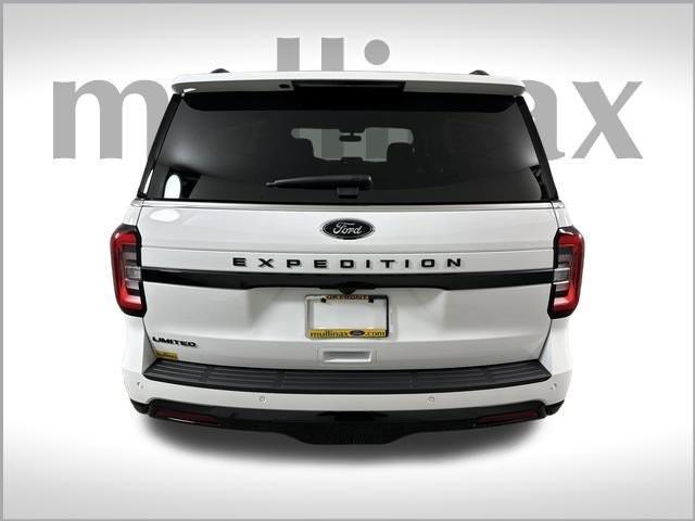 new 2024 Ford Expedition car, priced at $67,444