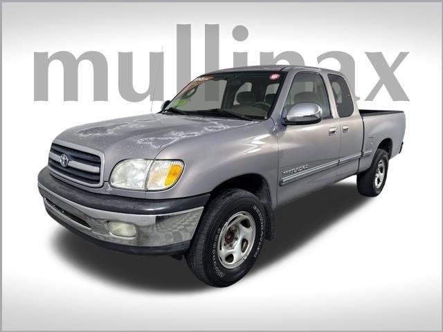 used 2002 Toyota Tundra car, priced at $7,900