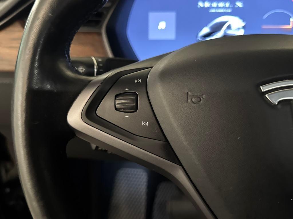 used 2021 Tesla Model X car, priced at $31,900