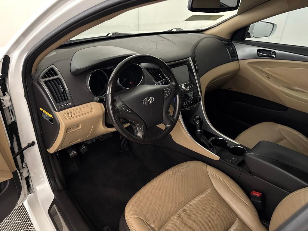 used 2013 Hyundai Sonata Hybrid car, priced at $6,900