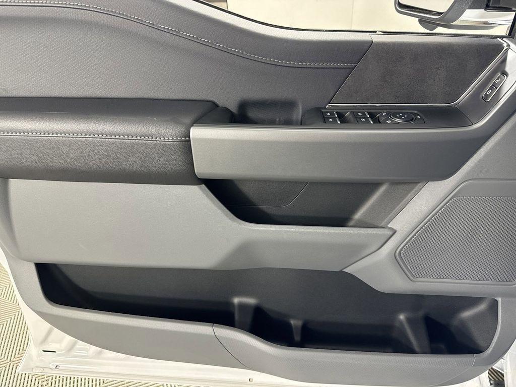 new 2025 Ford F-150 car, priced at $49,002