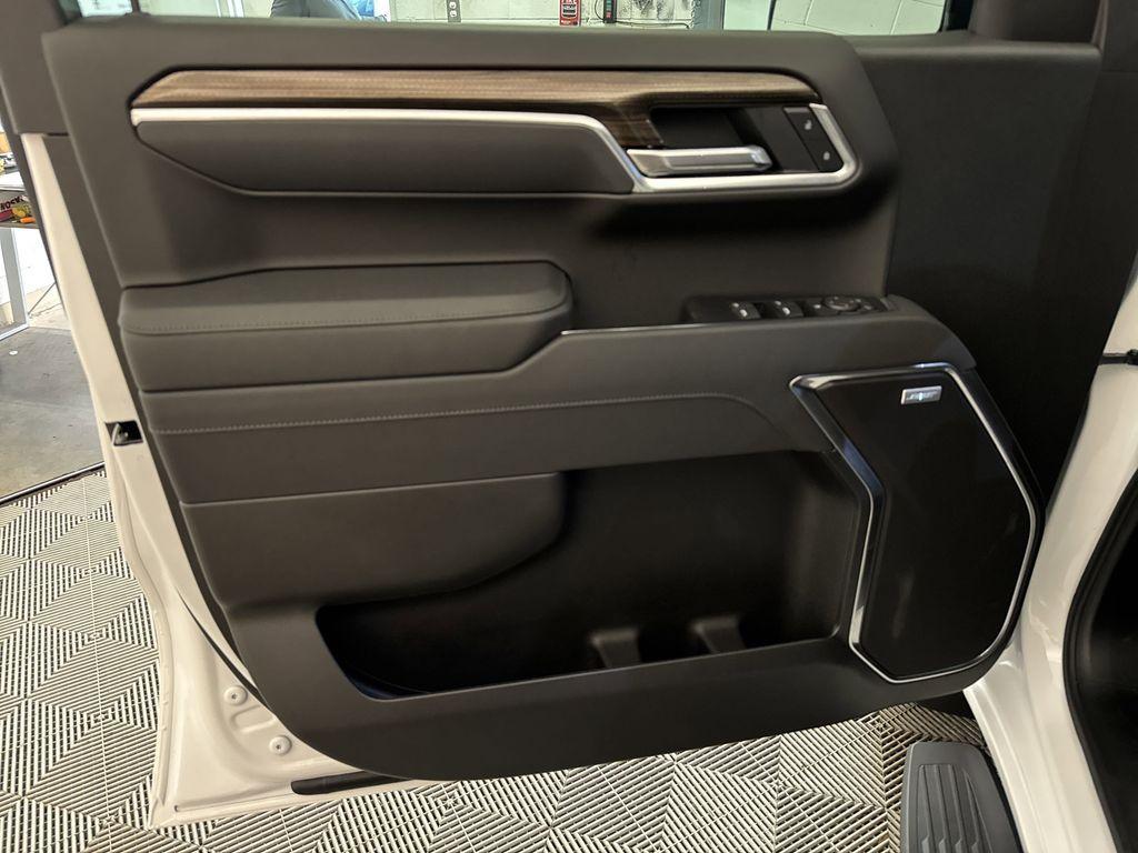 used 2025 Chevrolet Silverado 1500 car, priced at $46,500