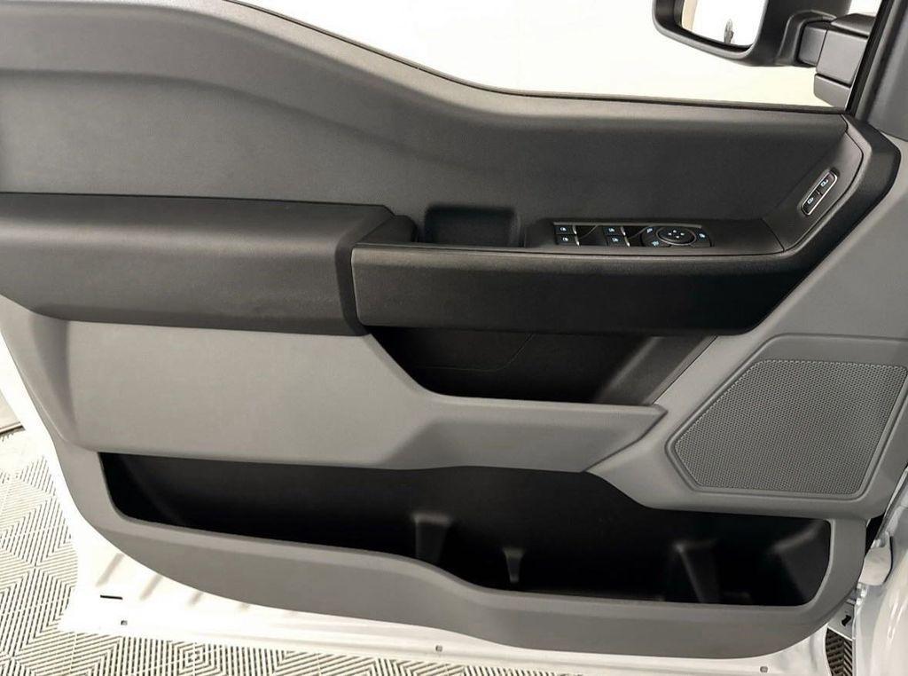 new 2025 Ford F-250 car, priced at $50,108