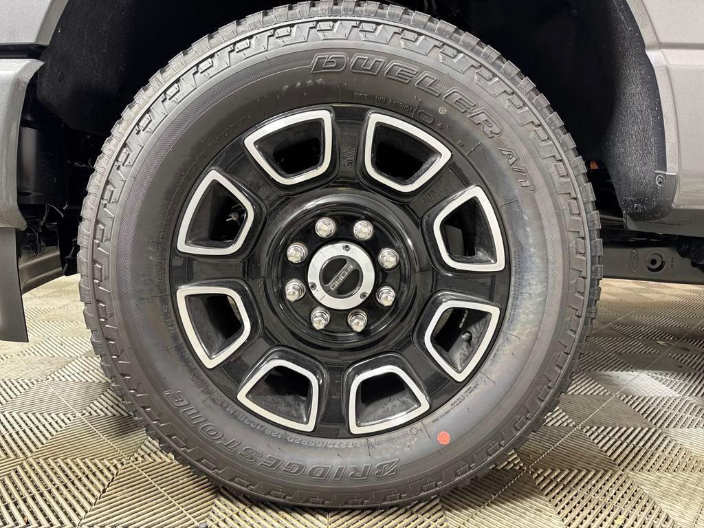 new 2025 Ford F-250 car, priced at $91,534