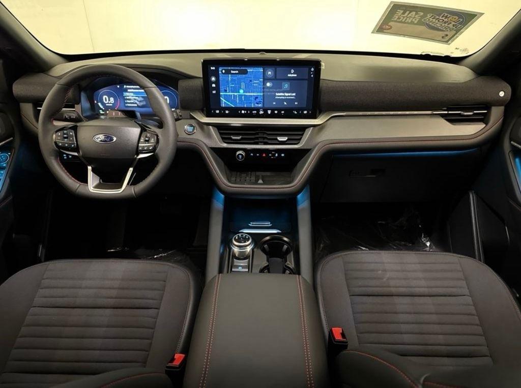 new 2025 Ford Explorer car, priced at $46,384
