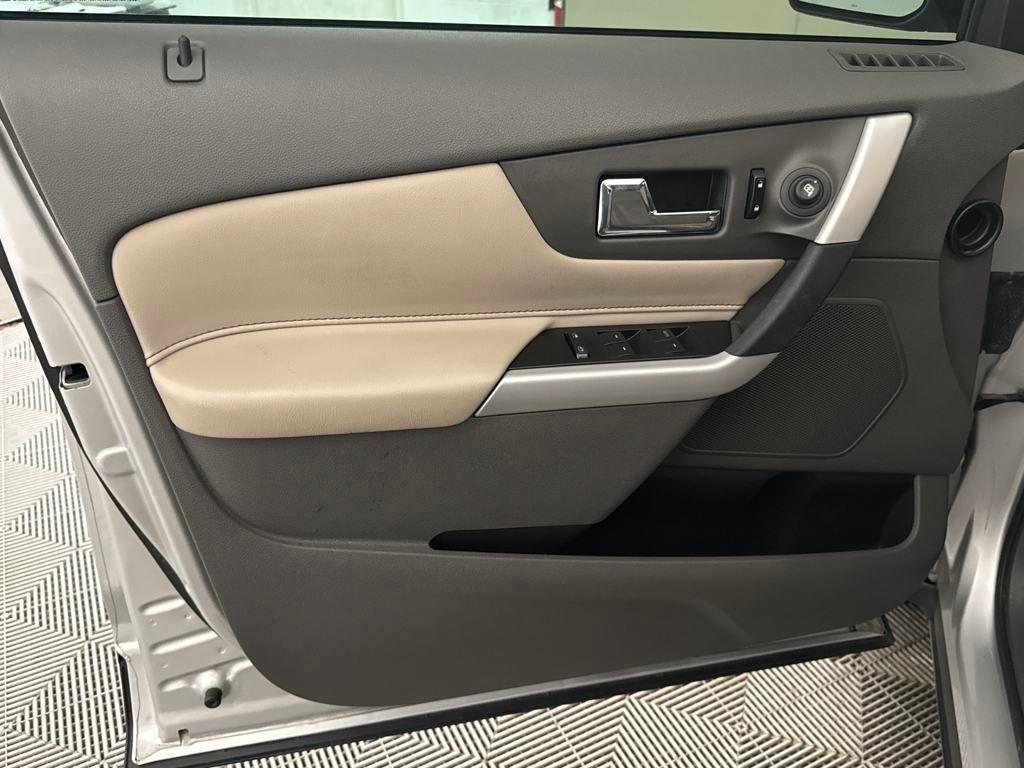 used 2014 Ford Edge car, priced at $10,900