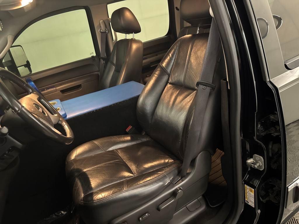 used 2011 GMC Sierra 1500 car, priced at $9,900