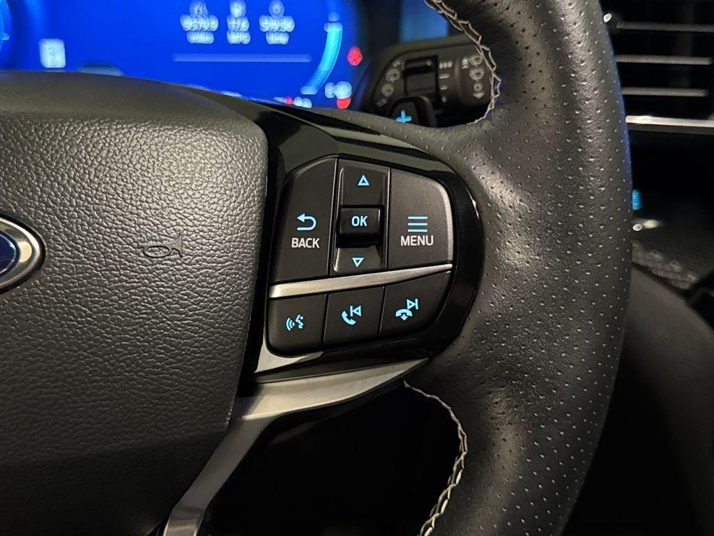 used 2022 Ford Explorer car, priced at $39,900