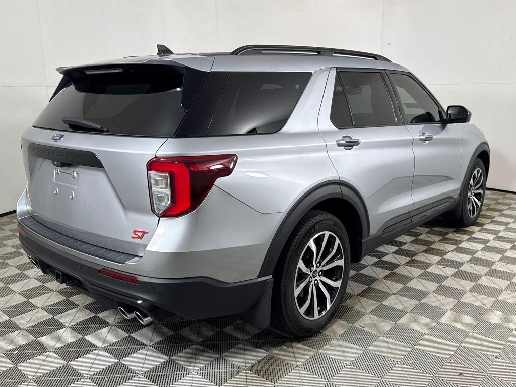 used 2022 Ford Explorer car, priced at $39,900