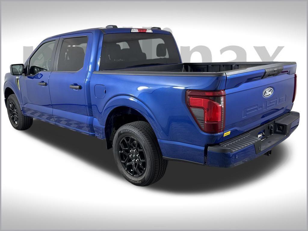 new 2025 Ford F-150 car, priced at $40,495
