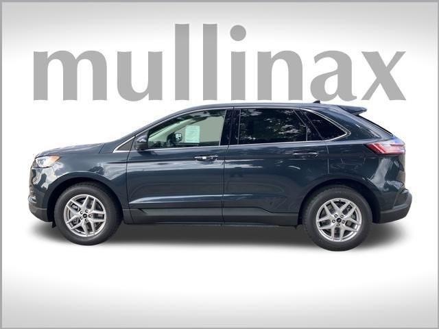 new 2024 Ford Edge car, priced at $32,905