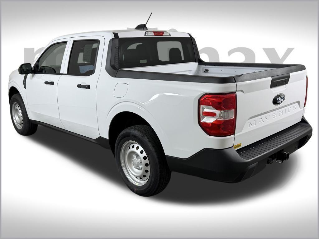 new 2025 Ford Maverick car, priced at $28,723