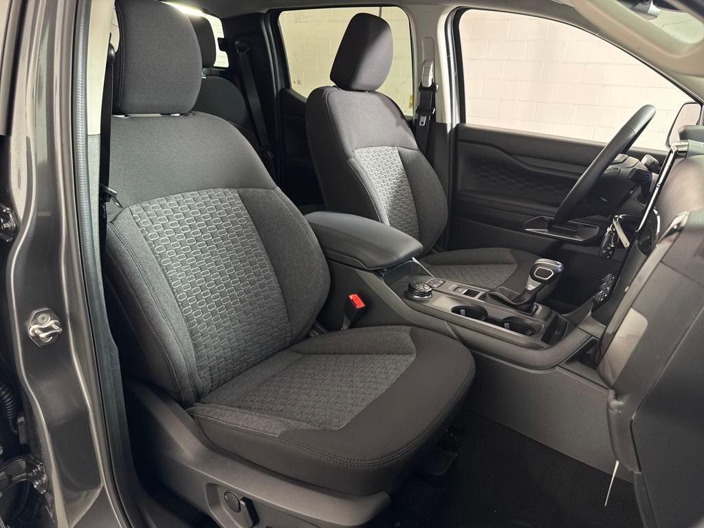 new 2025 Ford Ranger car, priced at $41,001