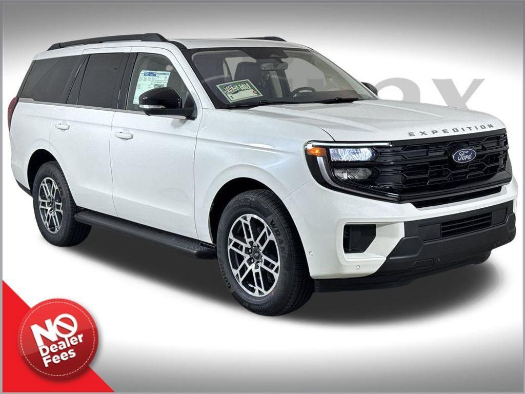 new 2025 Ford Expedition car, priced at $67,124