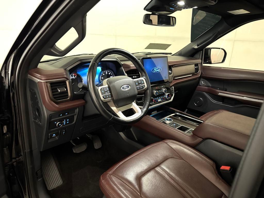 used 2022 Ford Expedition car, priced at $43,900