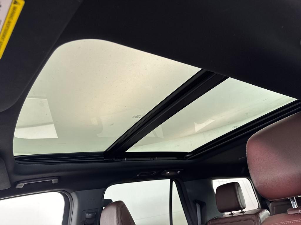 used 2022 Ford Expedition car, priced at $43,900