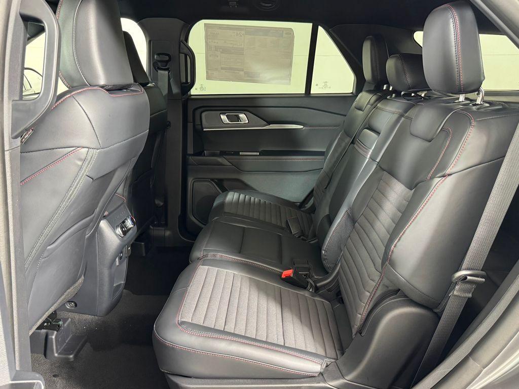 new 2025 Ford Explorer car, priced at $44,141