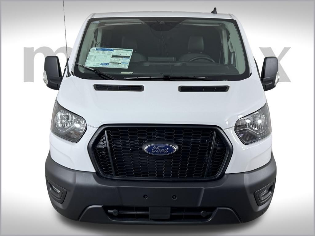 new 2025 Ford Transit-150 car