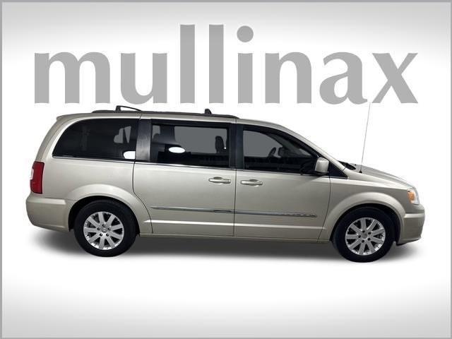 used 2013 Chrysler Town & Country car, priced at $7,500