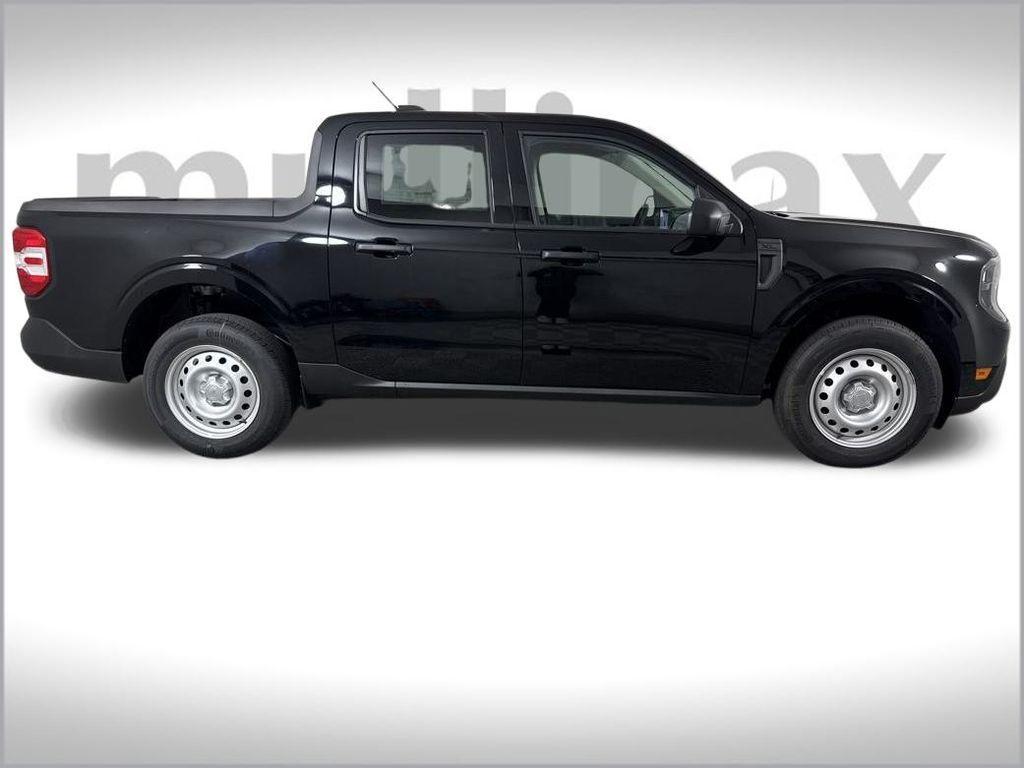 new 2025 Ford Maverick car, priced at $27,773