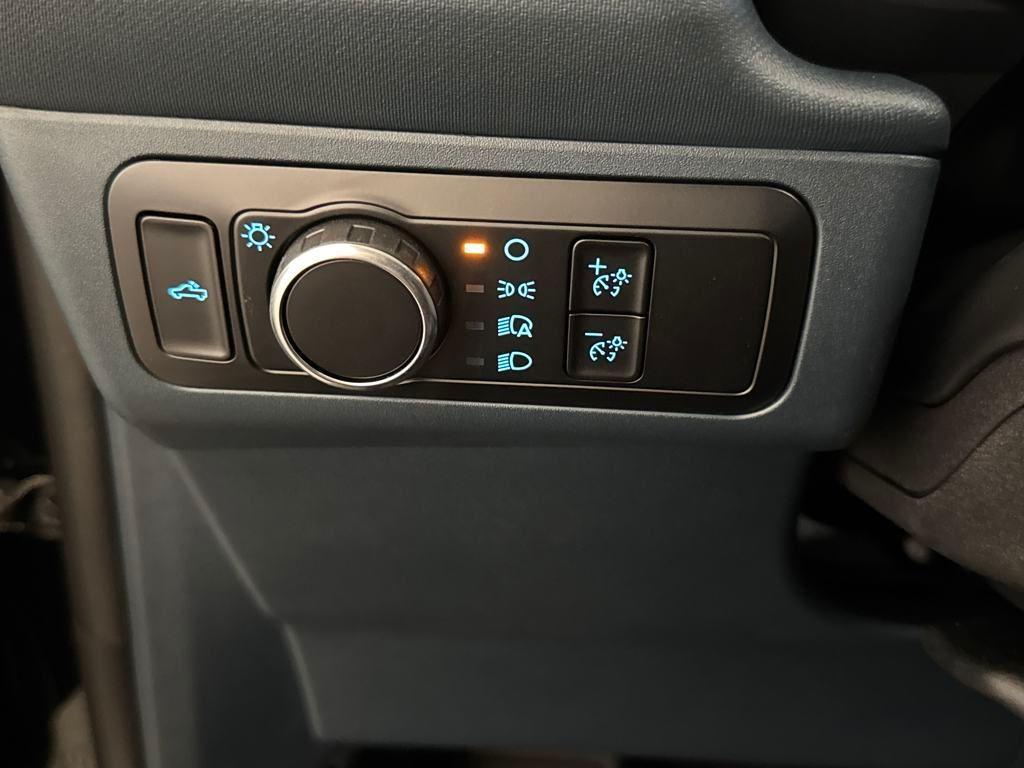 new 2025 Ford Maverick car, priced at $27,773