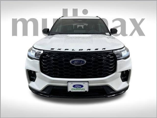 new 2025 Ford Explorer car, priced at $44,352