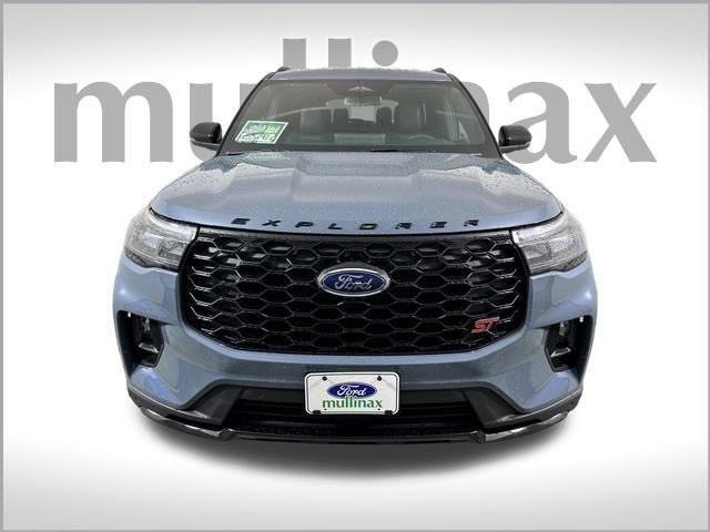 new 2025 Ford Explorer car, priced at $55,197