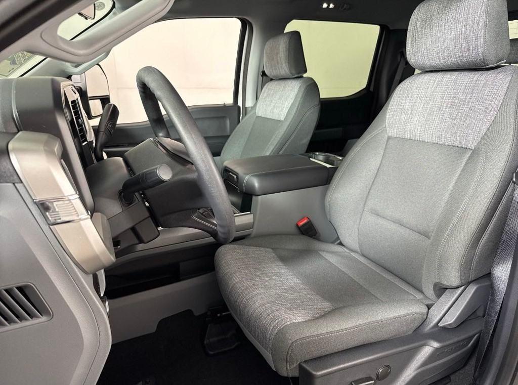 new 2025 Ford F-250 car, priced at $59,200