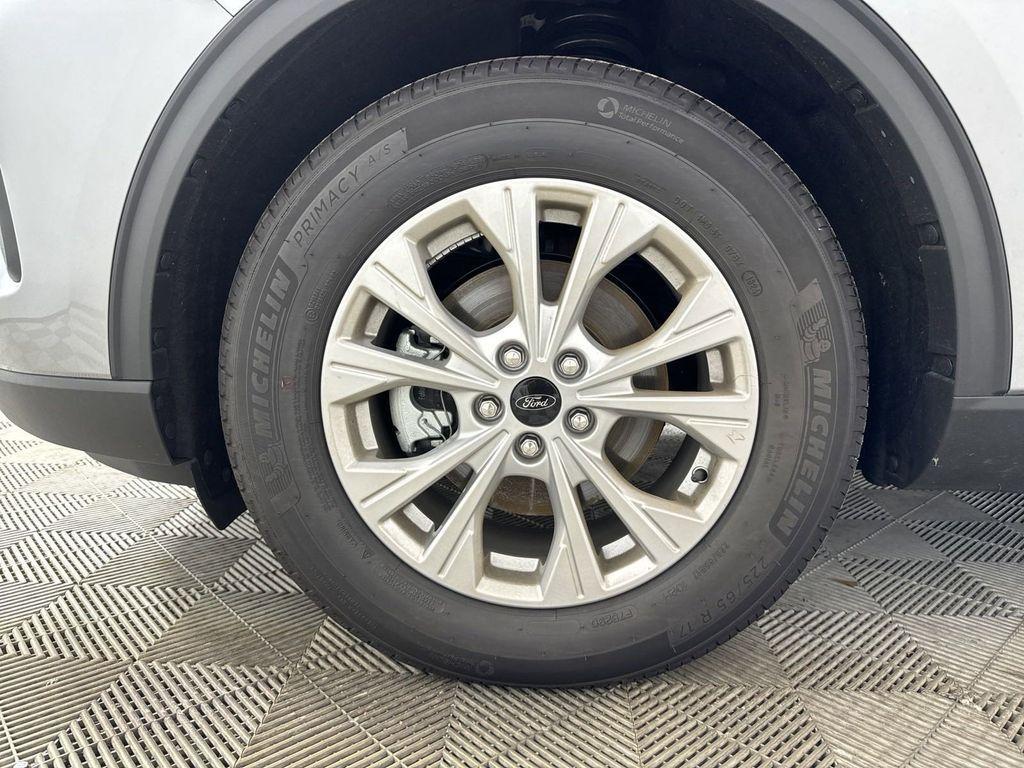 new 2024 Ford Escape car, priced at $28,070