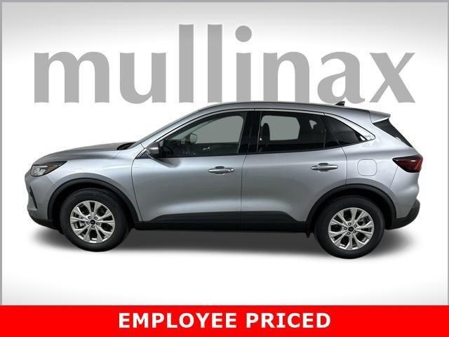 new 2024 Ford Escape car, priced at $30,070