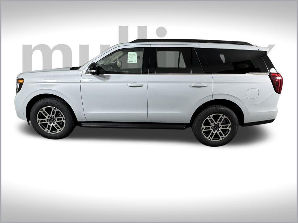 new 2025 Ford Expedition car, priced at $67,129
