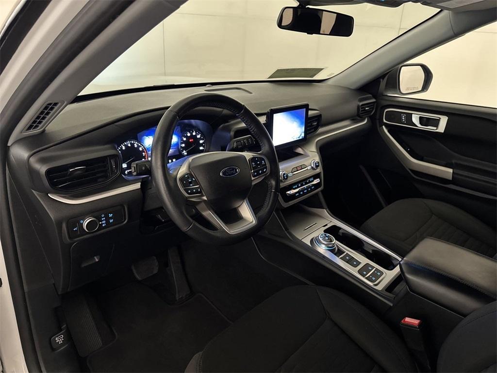 used 2020 Ford Explorer car