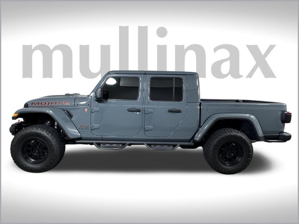 used 2024 Jeep Gladiator car, priced at $44,900