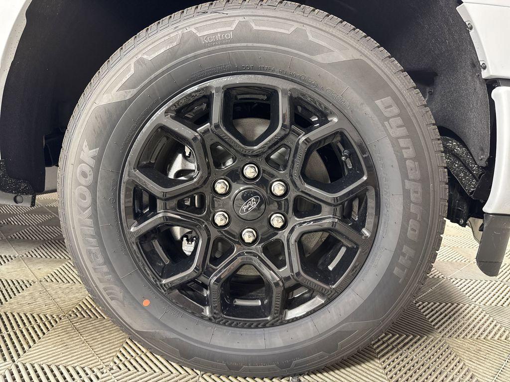 new 2025 Ford F-150 car, priced at $42,086