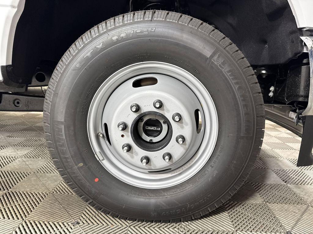 new 2025 Ford F-350 car, priced at $66,590